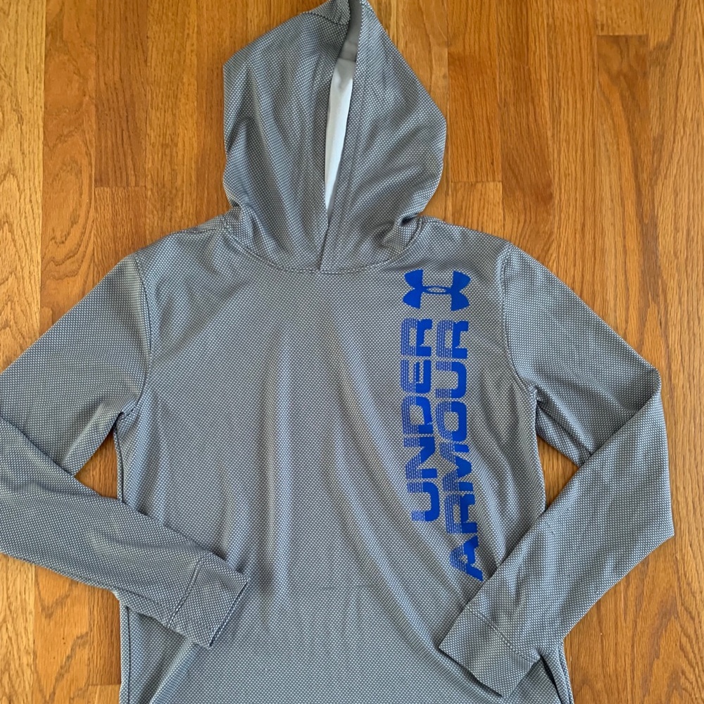 Lightweight hooded long sleeve waffle shirt